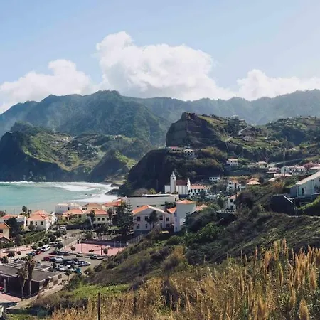 Ohana Madeira Guest House Порту-да-Круш