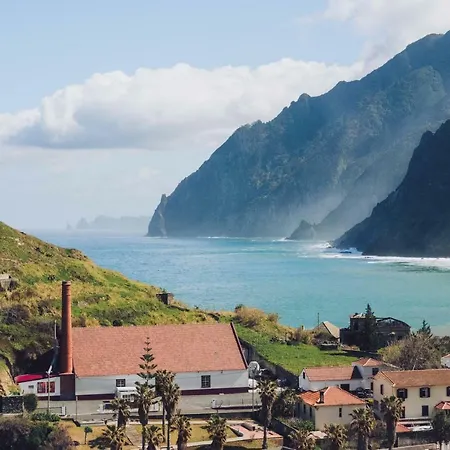 Ohana Madeira Guest House Δωμάτια σε οικογενειακή κατοικία *